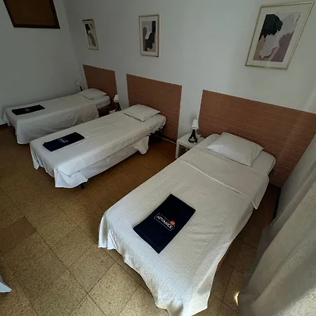 Pilar - Rua De Santa Catarina - Hostal