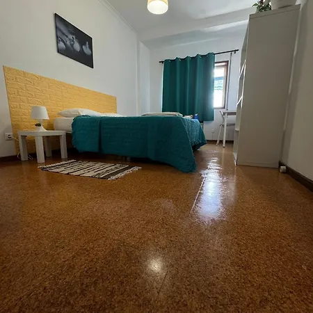 Hostal Pilar - Rua De Santa Catarina - Oporto