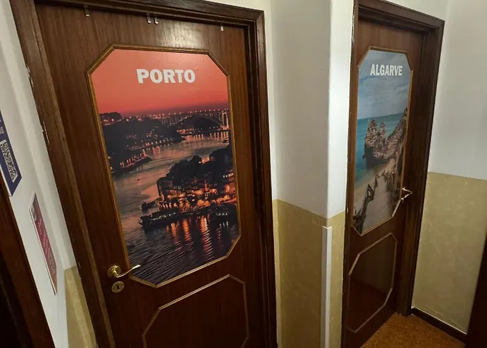 Pilar - Rua De Santa Catarina - *