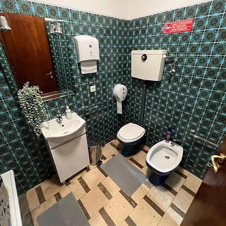 Hostel Pilar - Rua De Santa Catarina - Porto