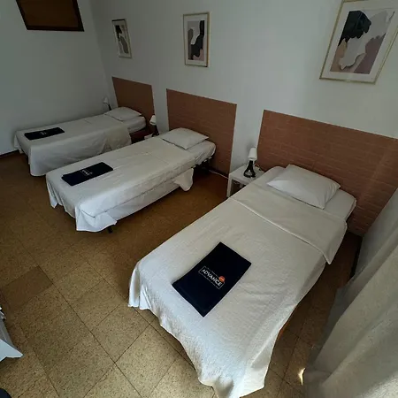 Hostel Pilar - Rua De Santa Catarina - *