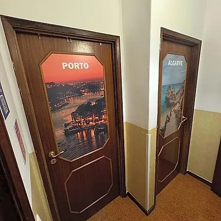 Pilar - Rua De Santa Catarina - Hostel Πόρτο