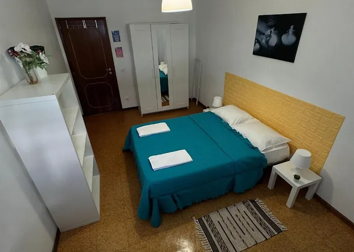 Pilar - Rua De Santa Catarina - 포르투