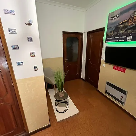 Pilar - Rua De Santa Catarina - *