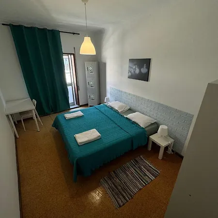 Pilar - Rua De Santa Catarina - Albergue