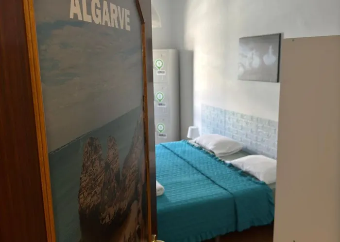 Pilar - Rua De Santa Catarina - * Oporto