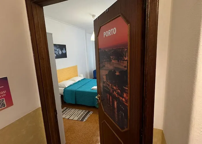 Pilar - Rua De Santa Catarina - Auberge de jeunesse Oporto