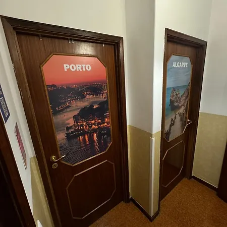 Pilar - Rua De Santa Catarina - *